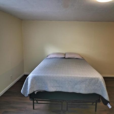 A Simple And Convenient Spot For Travelers Hotel Knoxville Exterior foto